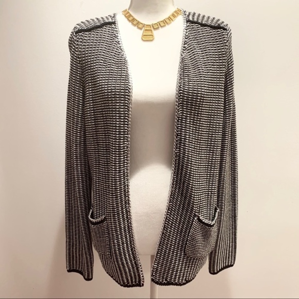 H&M BLACK/WHITE KNIT JACKET SILVER CHAIN TRIM NWOT
